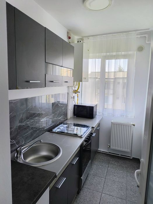 Apartament 2 camere de inchiriat zona piata Decebal