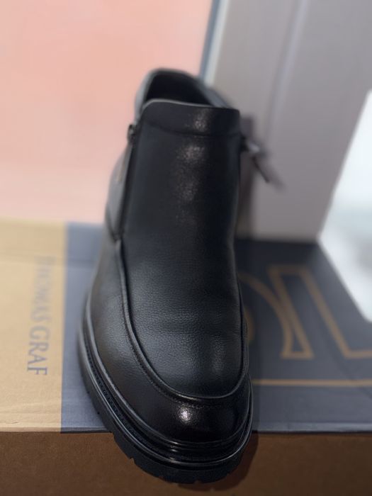 Зимние ботинки мужские  новые