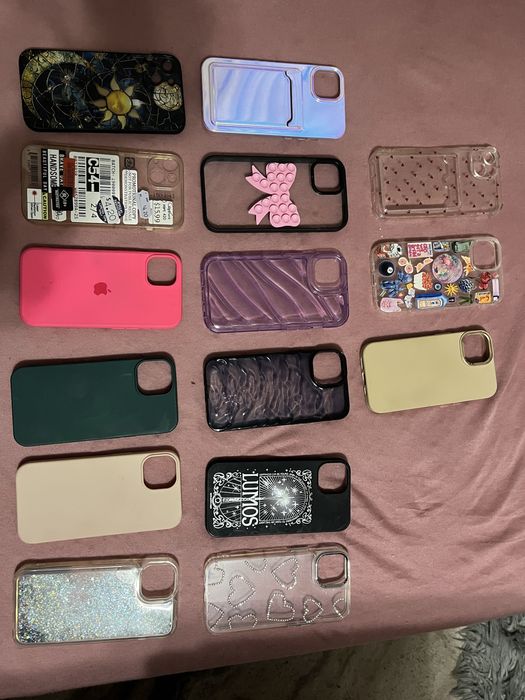 Калъфи за iphone 13