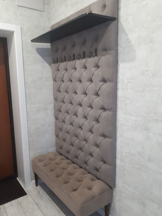 Прихожая с банкеткой