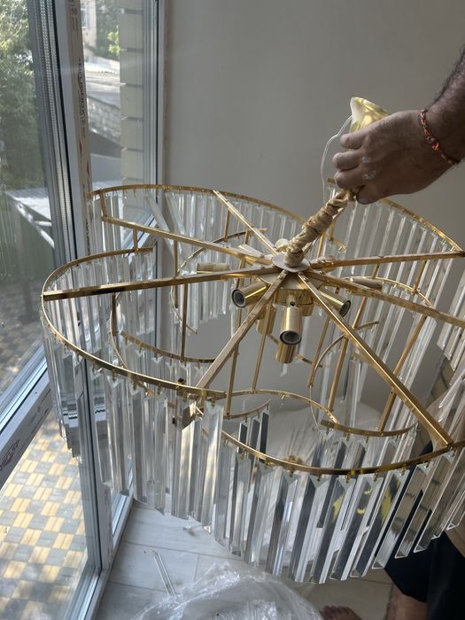 Люстра 2 шт ( новые )