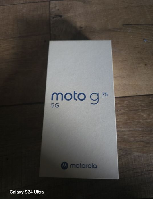 Moto G75 5G ( Motorola G75 )