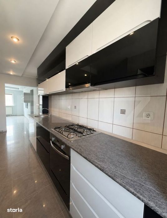 Apartament 3 camere, 67.82 mp, deocamandat, etaj 3, Parcul Teilor — fotografia 1