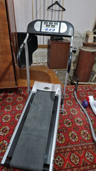 Беговая дорожка.