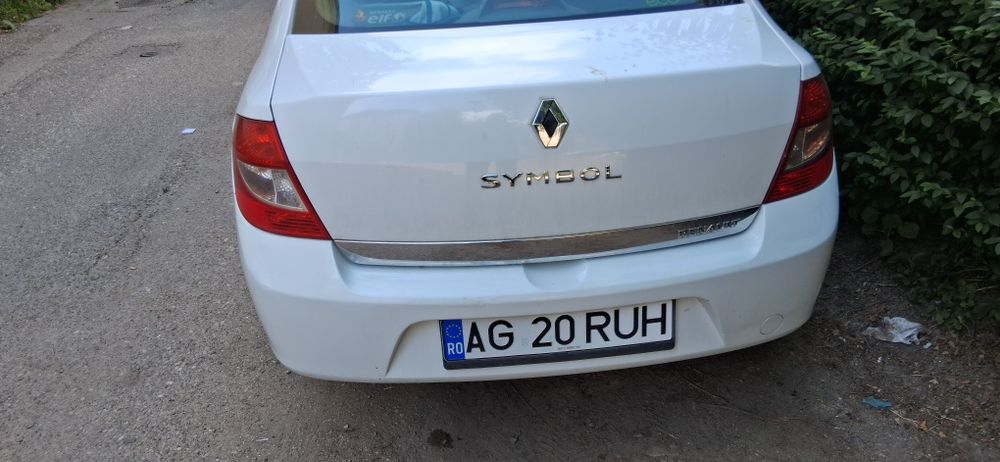 RENAULT Symbol 2012 — imagine 5