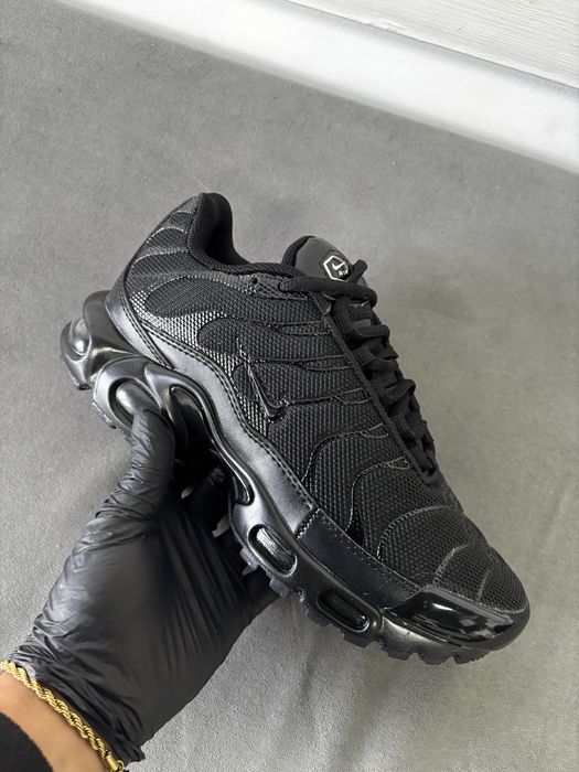 Nike tn marime 39