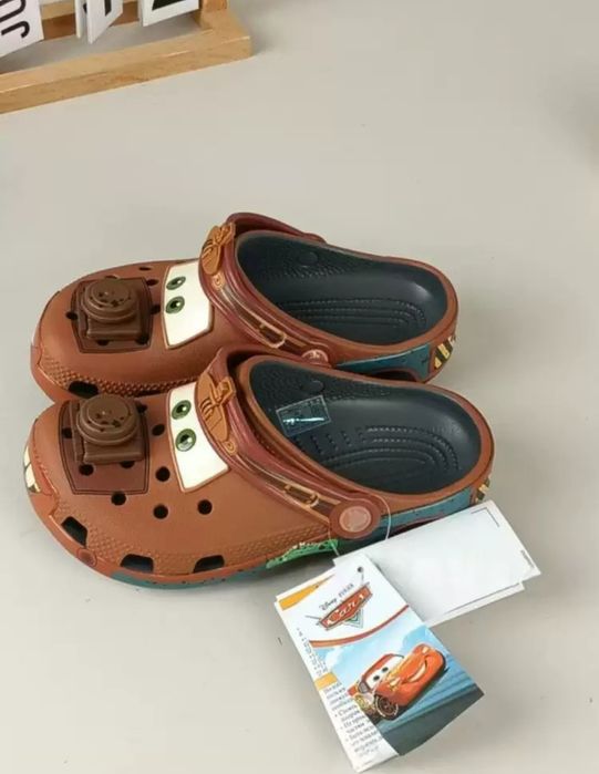 Crocs Lightning McQueen и Mater