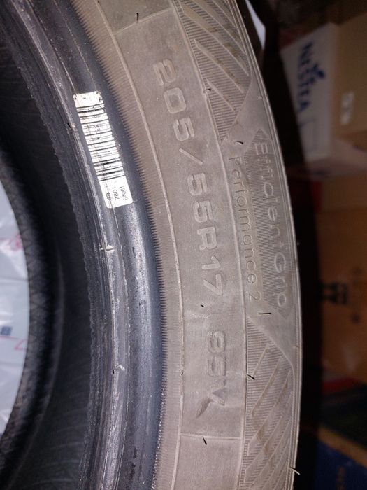 4 бр.Goodyear EfficientGrip Performance 2