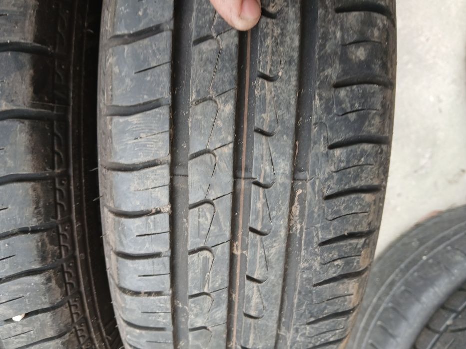 Летни гуми 14цола Dunlop 165/70/15-7мм-грайфер