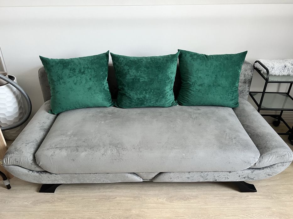 Раскладной диван, в хорошем состоянии