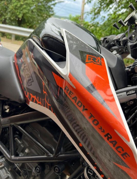 Vand ktm duke 125 cmc