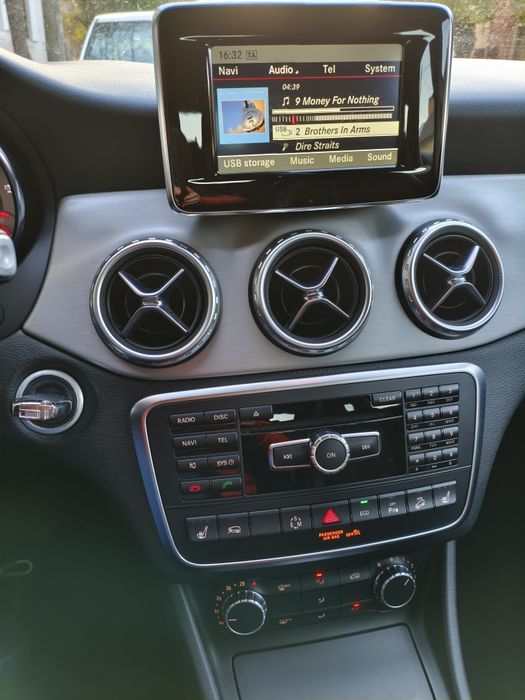 MERCEDES-BENZ GLA 2015 — imagine 4