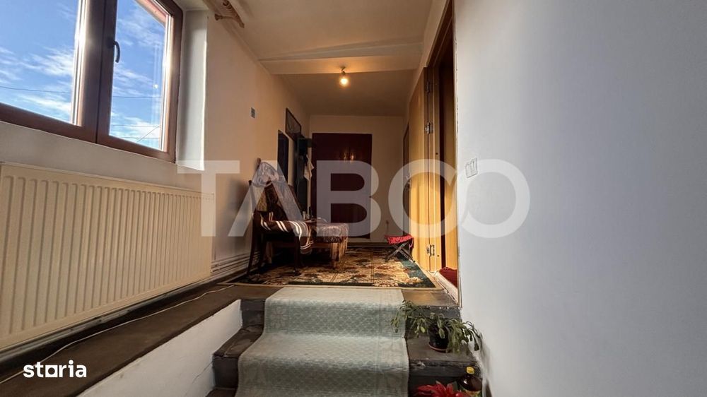 Casa individuala de vanzare 756 mp teren Sura Mare zona deosebita