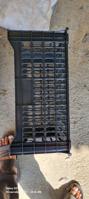 Яшик пласмас олманики 13 кг лик