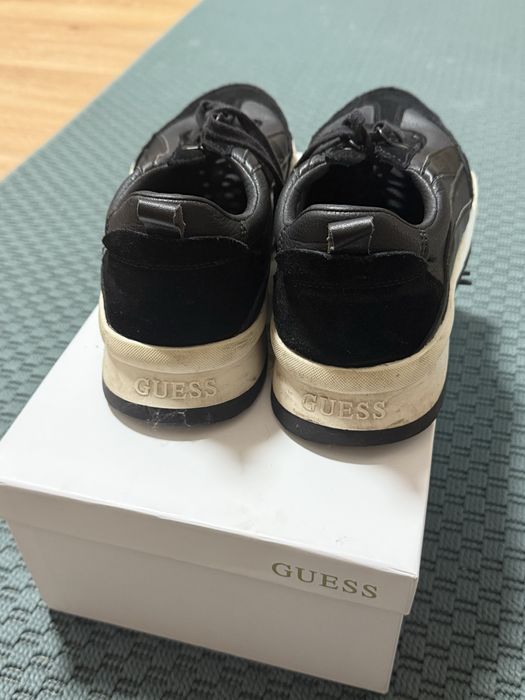 Мъжки обувки Guess