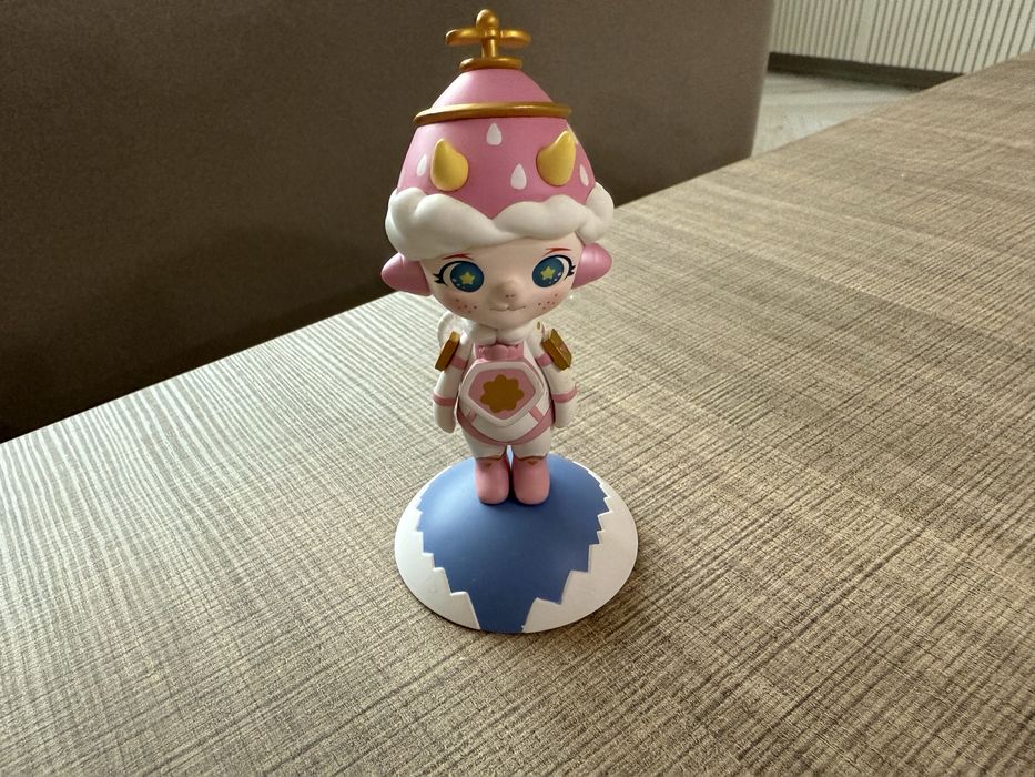 Pop Mart / Fairy Zoe фигурки