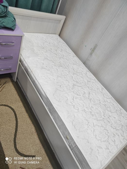 Продаю 2 кровати. полуторка