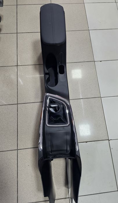 Kobalt bar Onix dizayn