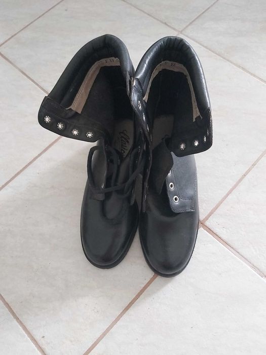 Vand ghete militare