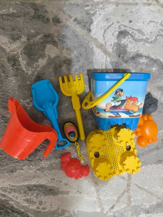 Развивающие игрушки