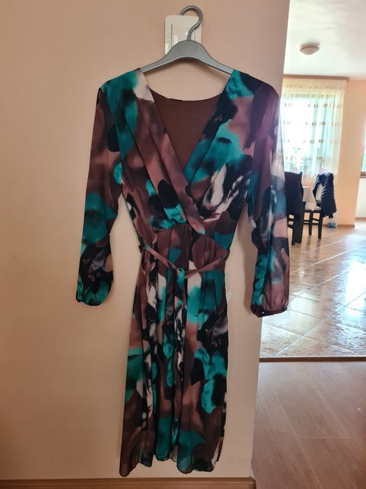 Елегантна рокля Gang