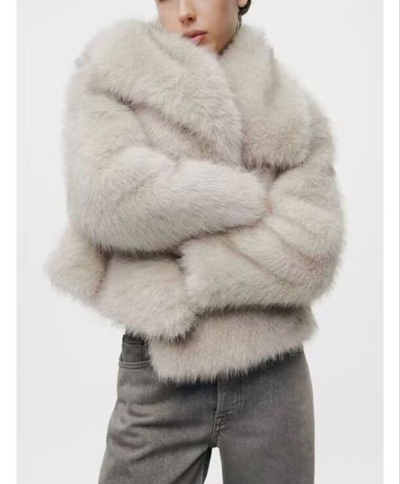 серый(серебристый)шуба