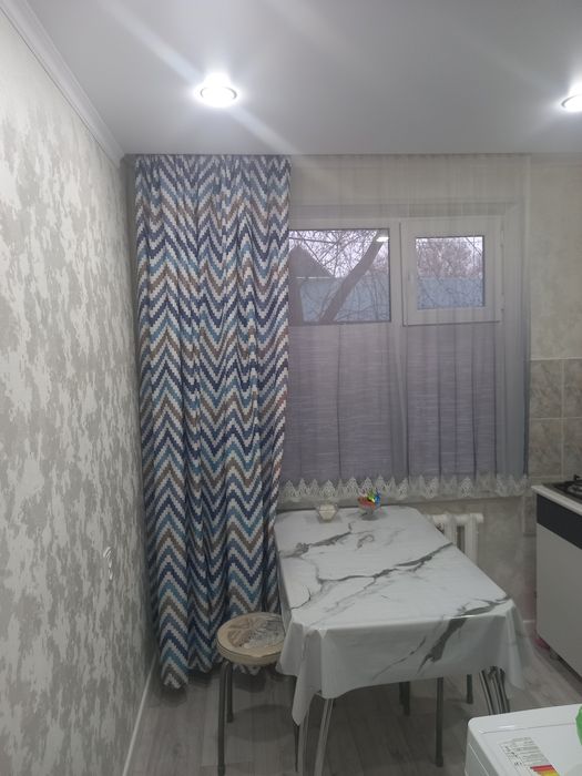 Продам Кухнный Тюль занавески