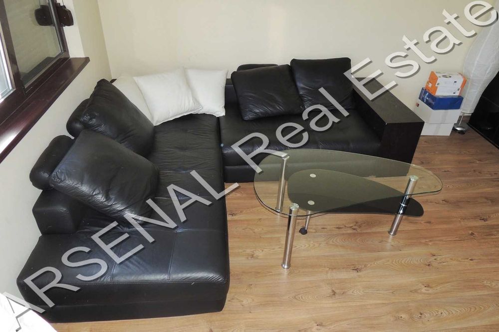 Дава се под наем Тристаен апартамент в София, Витоша - 120 кв.м за 588.03 € - Снимка #1