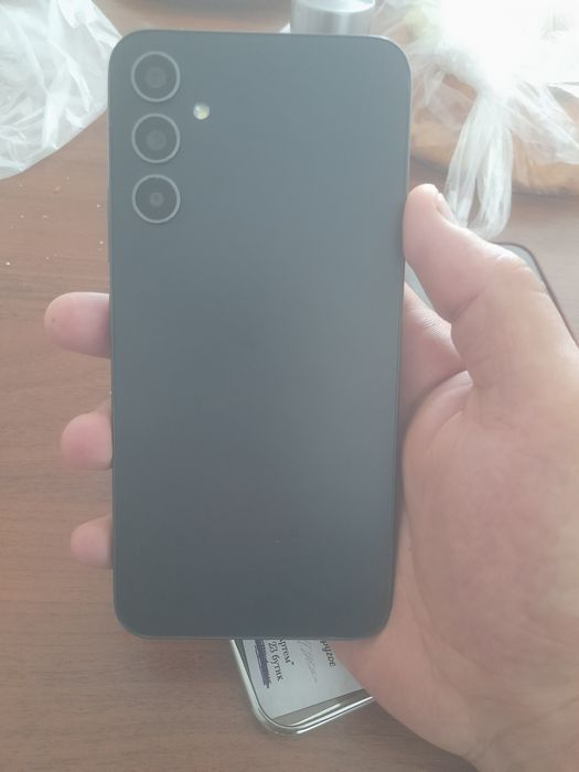 Самсунг а34 5G новый  ёмкость 5000