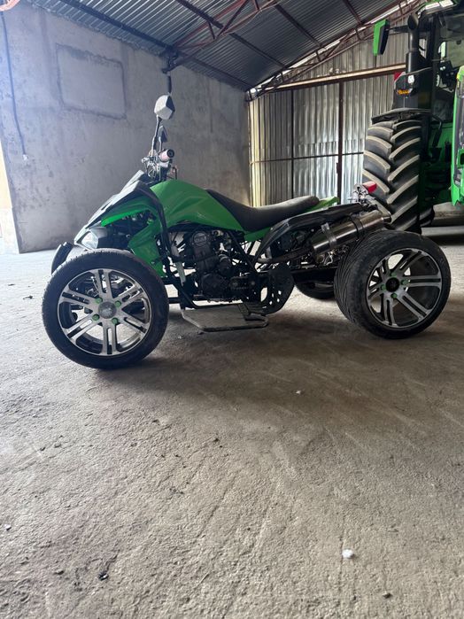 Vând atv quad 250