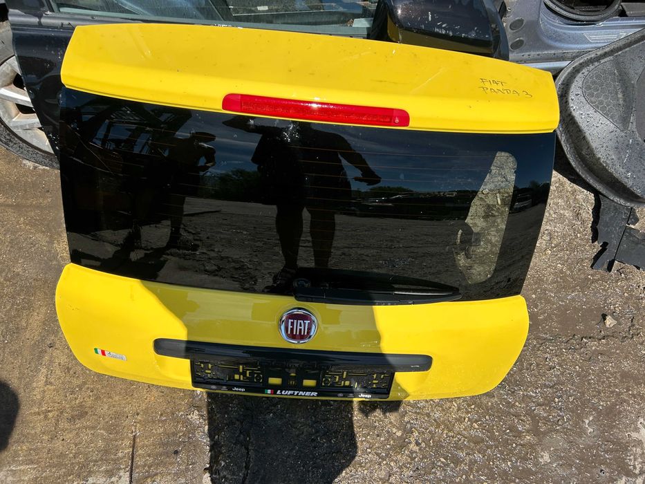2 броя Багажна врата Fiat Panda 3