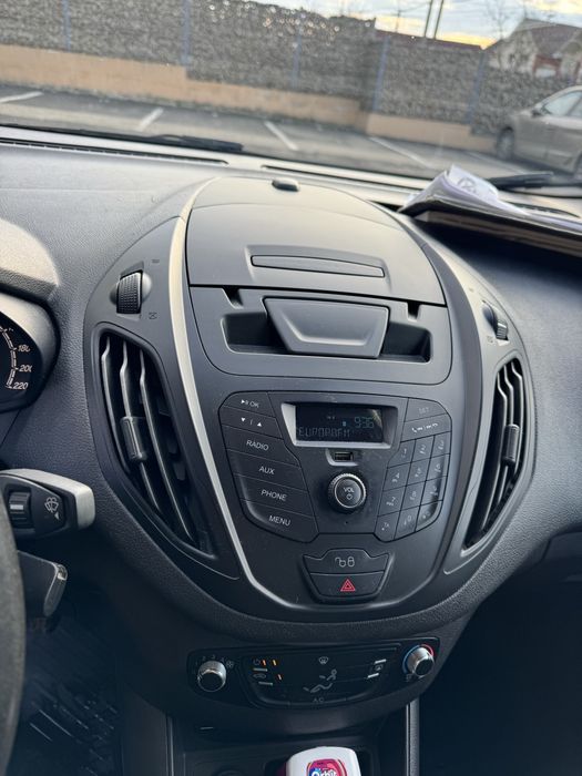 Ford transit courier 1.5 tdci Ecoboost 2019