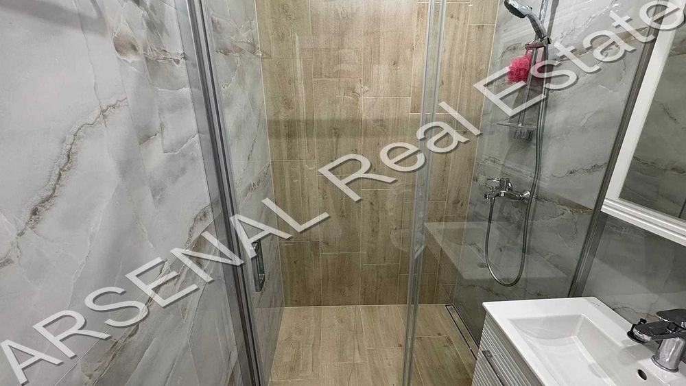 Дава се под наем Двустаен апартамент в София, Младост 4 - 68 кв.м за 573.24 € - Снимка #3