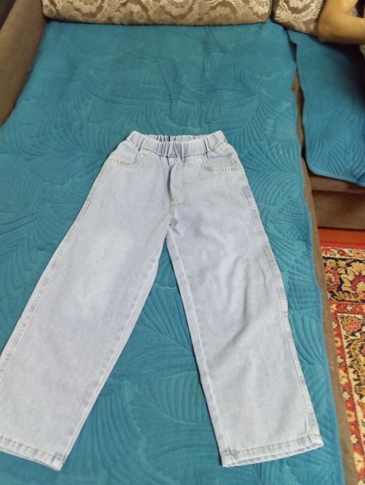 Джинсы широкие новые