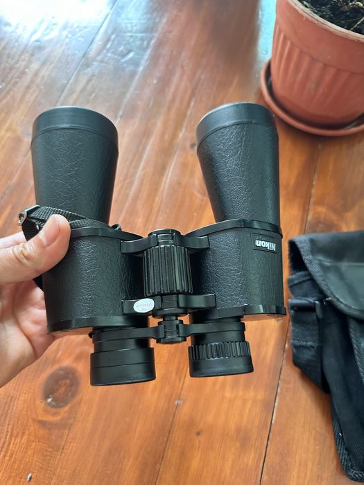 Nikon action - lookout 2 binoculars. 10x50 power