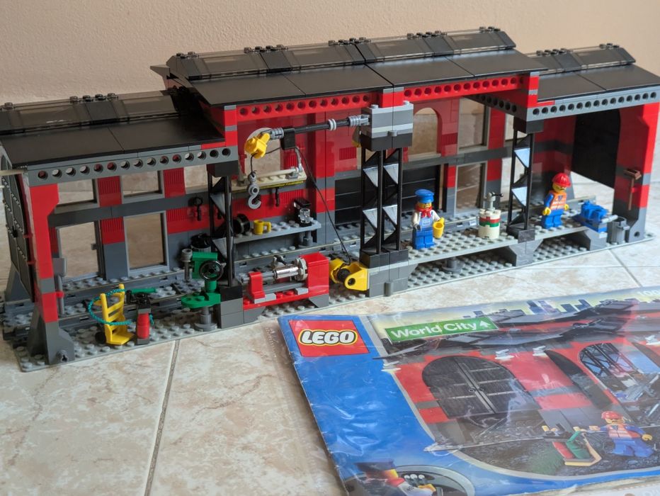 LEGO комплекти, рицари, влак 9V и град
