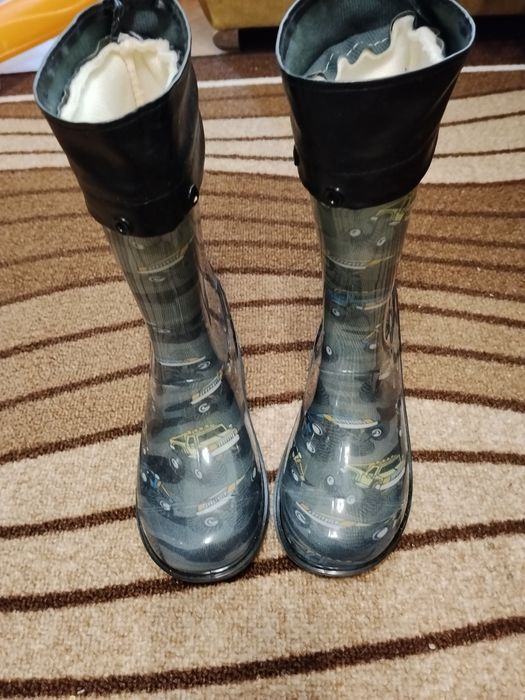 Гумени ботуши против дъжд и сняг