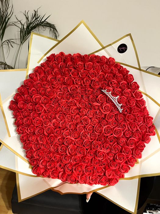 Buchet trandafiri săpun/ sclipici glitter/ cadou ziua îndrăgostiților