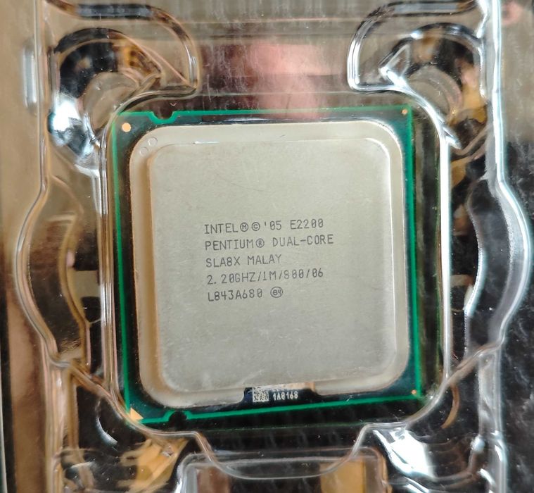 Продавам няколко процесора Intel Pentium G4400/Intel Celeron G3930/Intel Pentium G630/Intel Pentium Dual-Core E2200