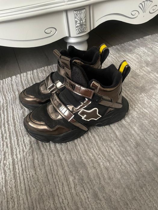 Кроссовки для девочки 36 размер