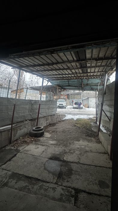 Продам кирпичный гараж