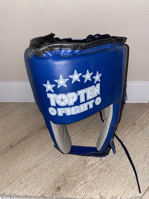 Продам экипировку для кик бокса