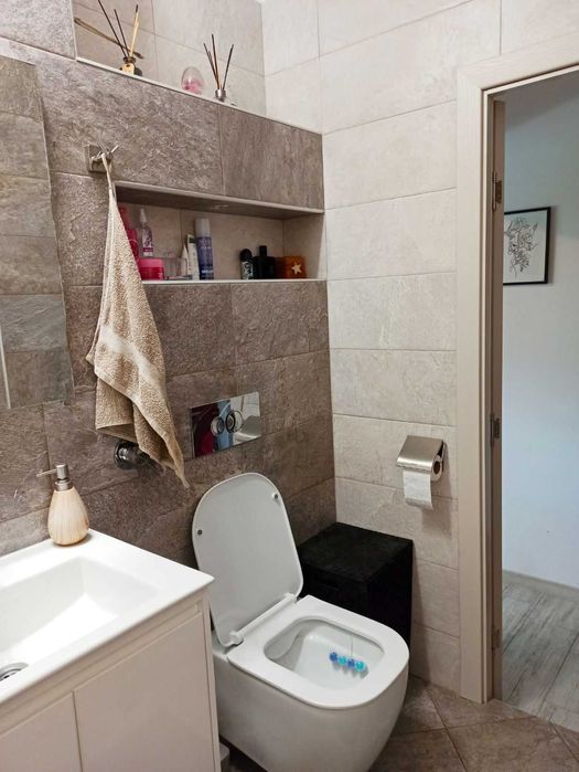 Продава се Тристаен апартамент в София, 7-ми 11-ти километър - 64 кв.м за 2813 €/кв.м - Снимка #16