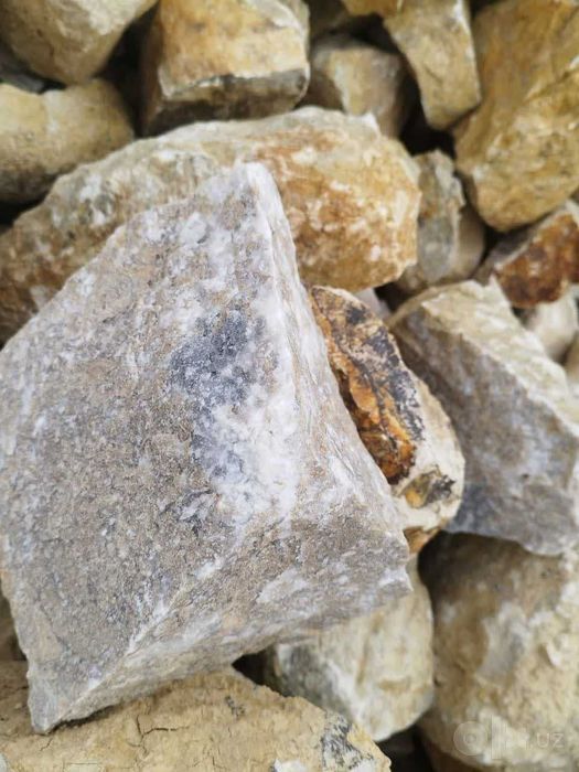 Целестин (Целестит, Сульфат стронция) SrSO4 Celestine Celestite