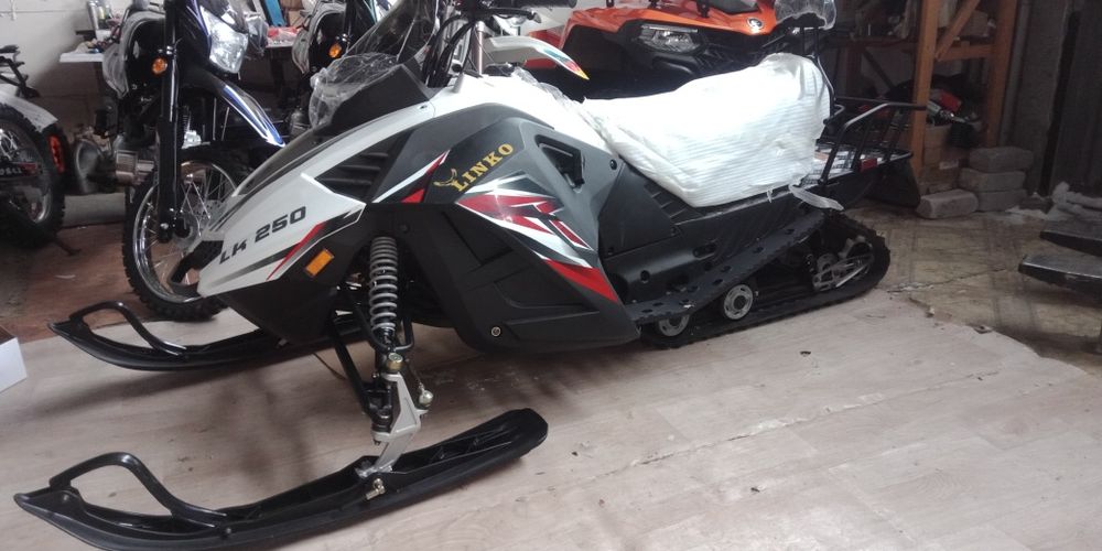 Продажа снегоходов