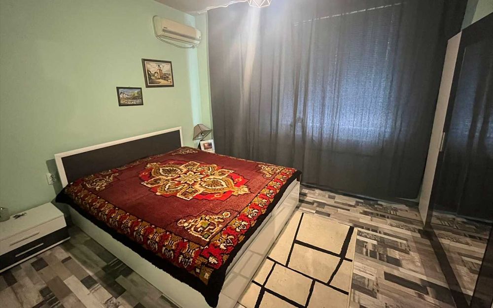 Продава се Етаж от къща в Търговище, Център - 81 кв.м за 1700 €/кв.м - Снимка #2