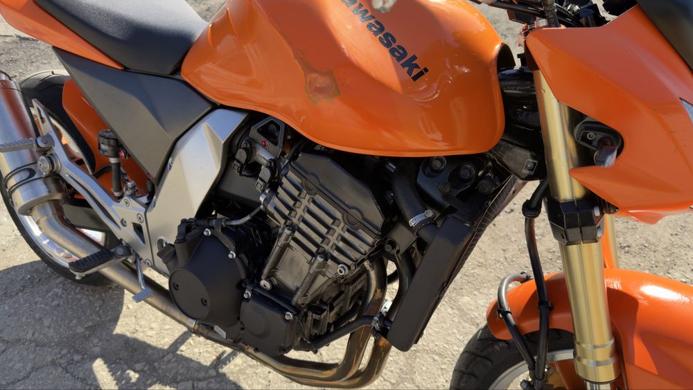 Kawasaki Z1000 Кавазаки З1000