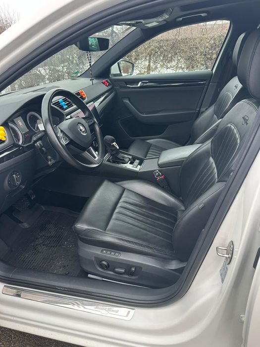 Skoda Superb Laurin & Klement 4×2