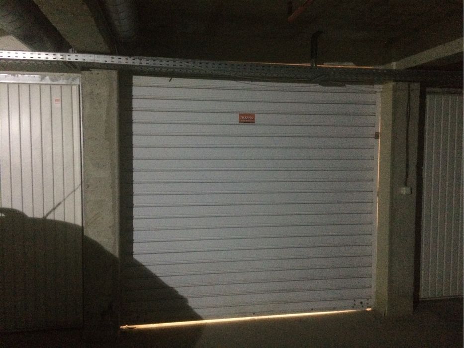 Дава се под наем Гараж / Паркомясто в Пловдив, Коматевски възел - 17 кв.м за 66.3 € - Снимка #3