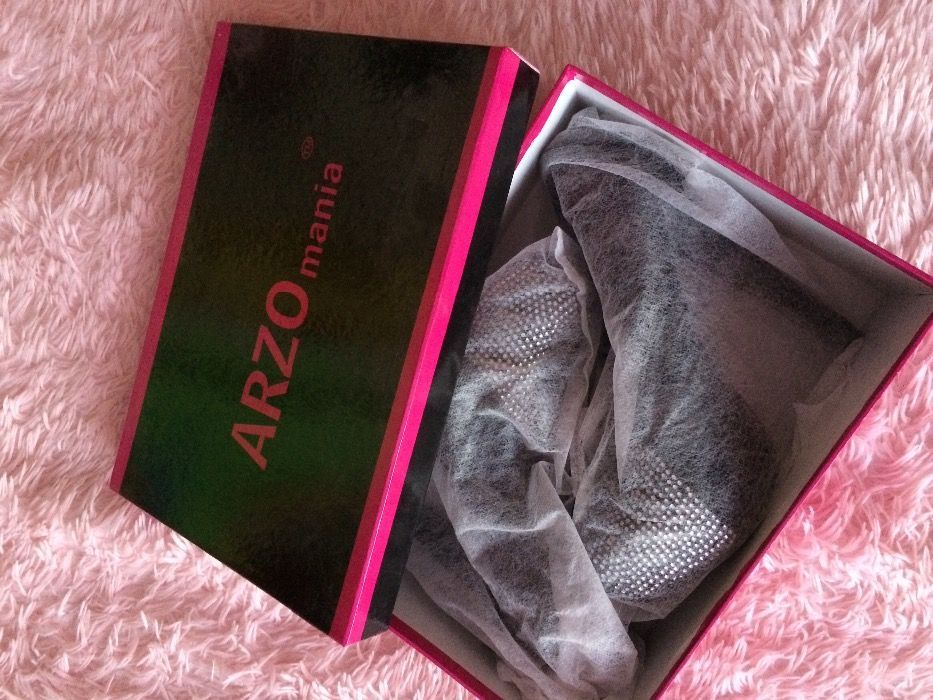 Туфли новые красивые